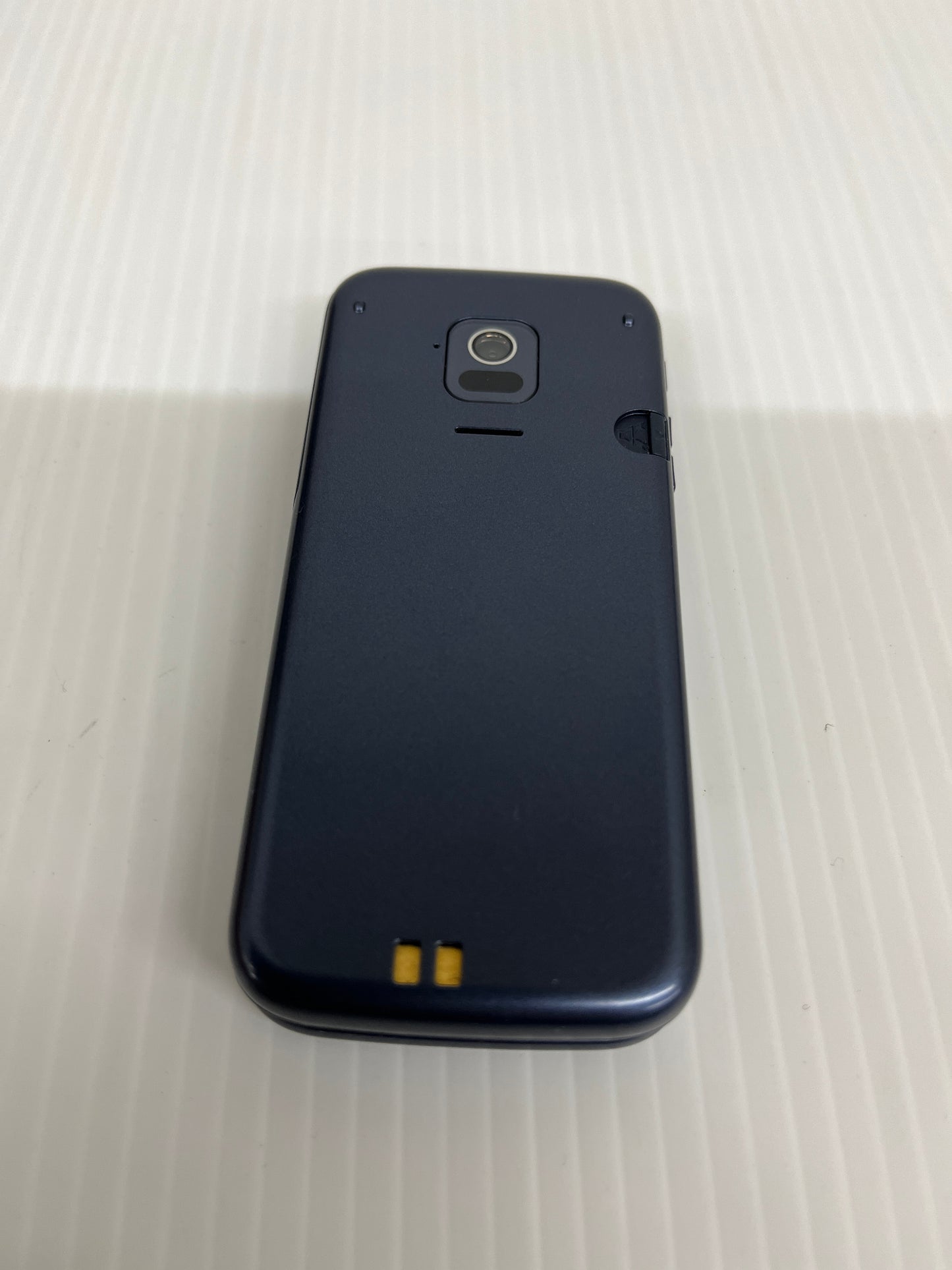 docomo ドコモ F-01M らくらくホン 携帯電話 4G対応