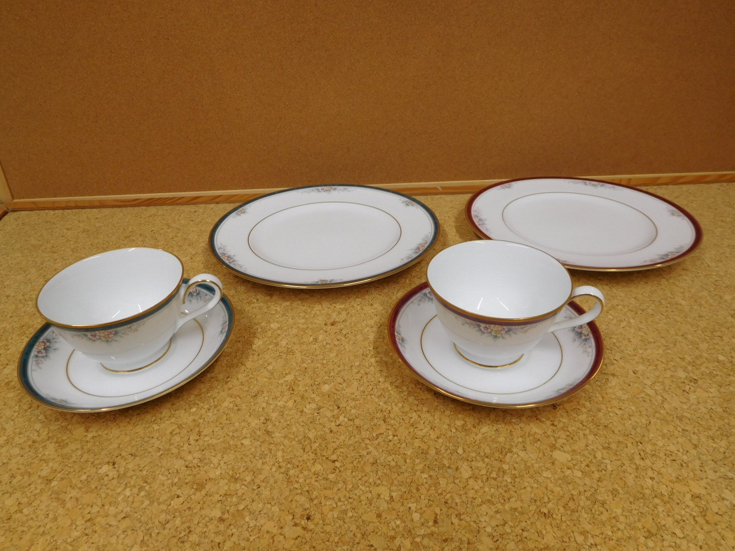 送料無料 Noritake(ノリタケ)モーニングセット囗T巛