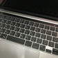 ※送料無料※ Apple MacBook Pro A2338 256GB 13インチ シルバーグレー 中古 囗G