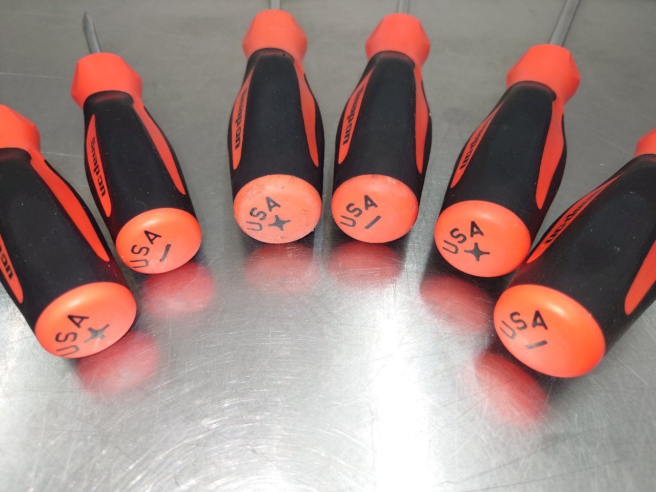 snap-on　スナップオン　ソフトグリップスクリュードライバー　SGDX60BO(オレンジ)　囗T巛