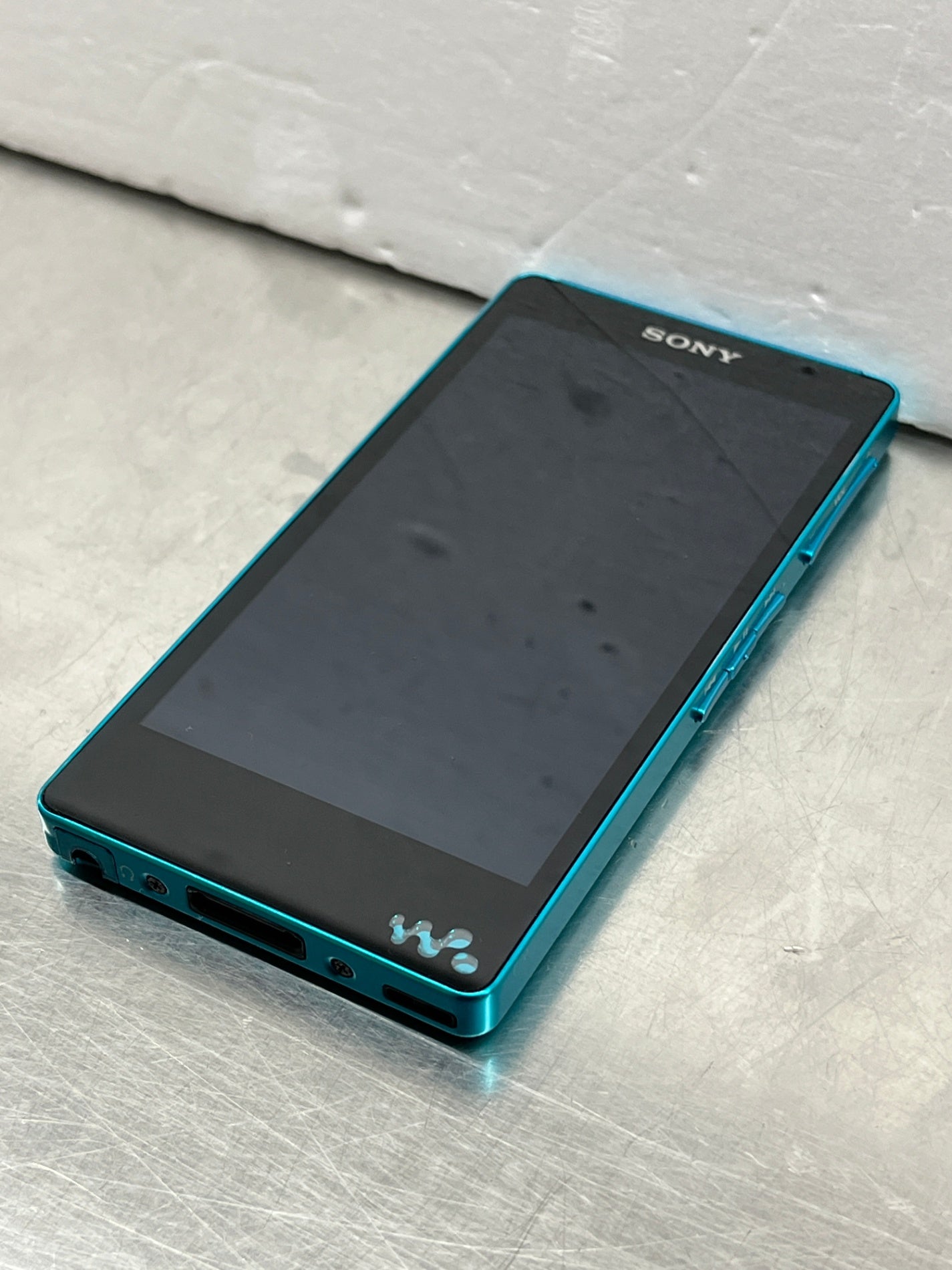 ジャンク SONY ソニー ウォークマン NW-F886
