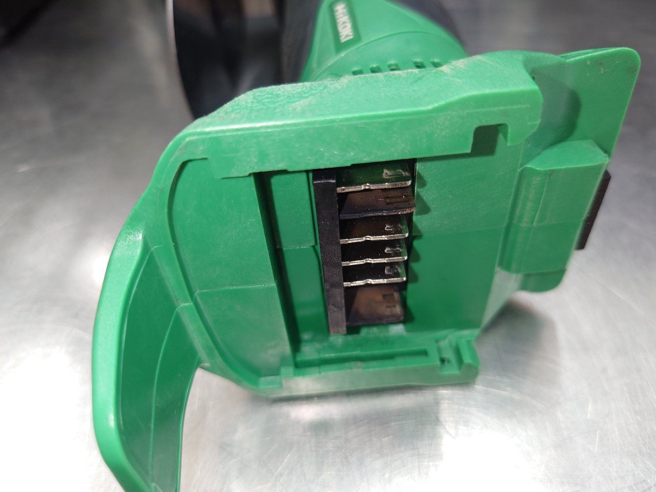 HiKOKI　ハイコーキ　1.6mmコードレスシャー　板金切断機　CE18DSL(LXPKZ)　囗T巛