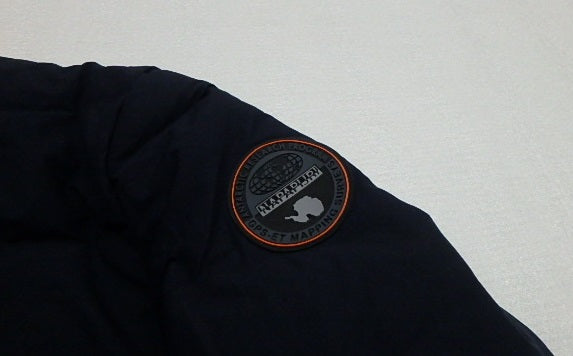NAPAPIJRI ナパピリ フルジップジャケット スリムフィット ブラック size:S囗T巛