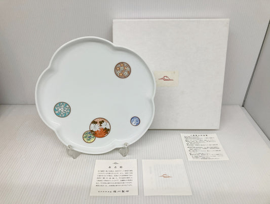 有田焼 深川製磁 寿赤絵 梅型八寸皿