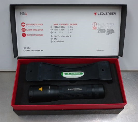 未使用品 LEDLENSER 充電式高輝度ＬＥＤライト P7R 9408-R ホルダー付きセット囗T巛